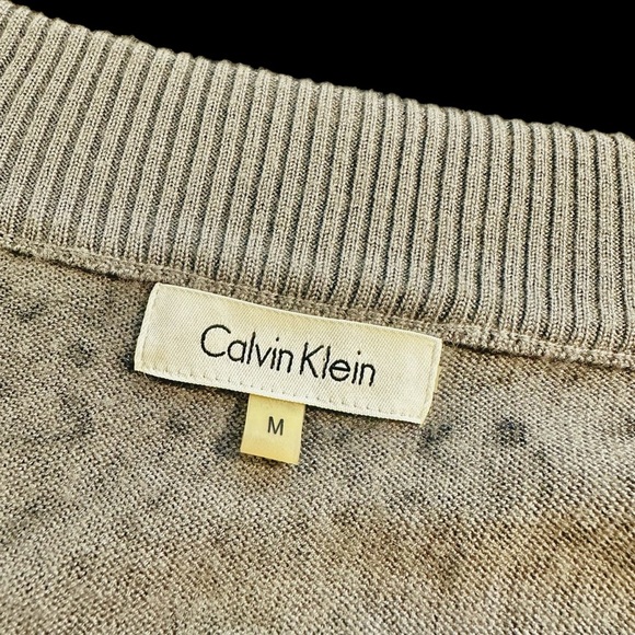 Calvin Klein Gray Leopard Print Wool-Blend Scoopneck Pullover Sweater Size M - Picture 2 of 12